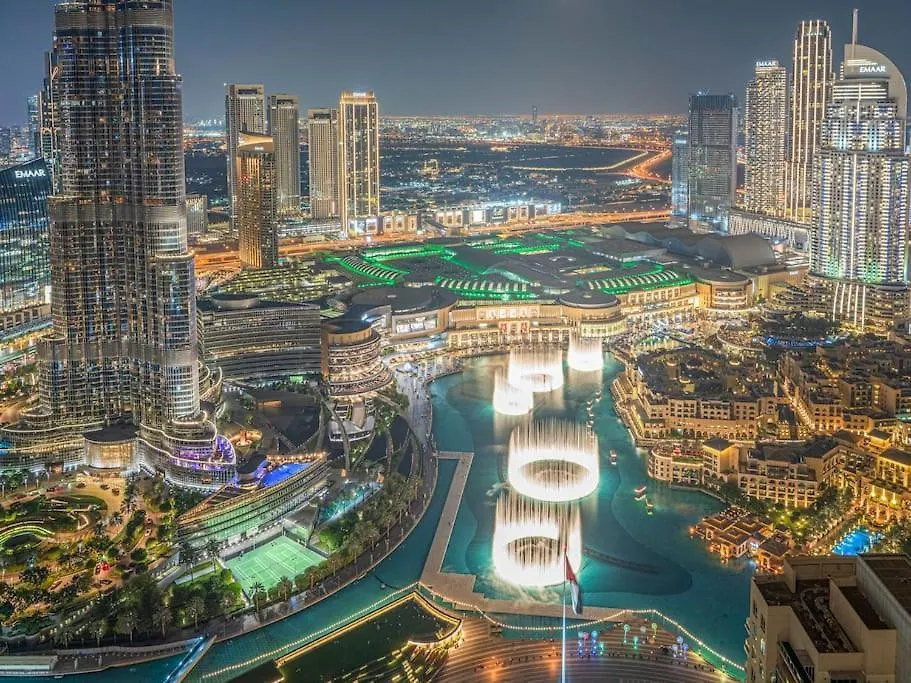 Apartment Amazing Downtown Dubai Flat With Pool Burj View Sleeps 10