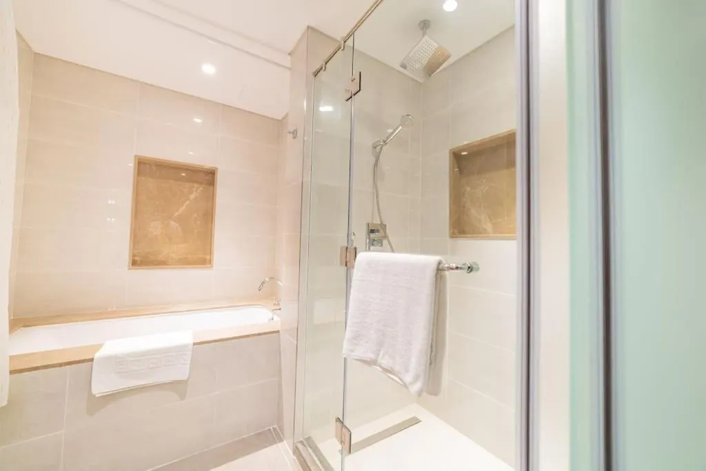 Amazing Downtown Dubai Flat With Pool Burj View Sleeps 10 Apartment