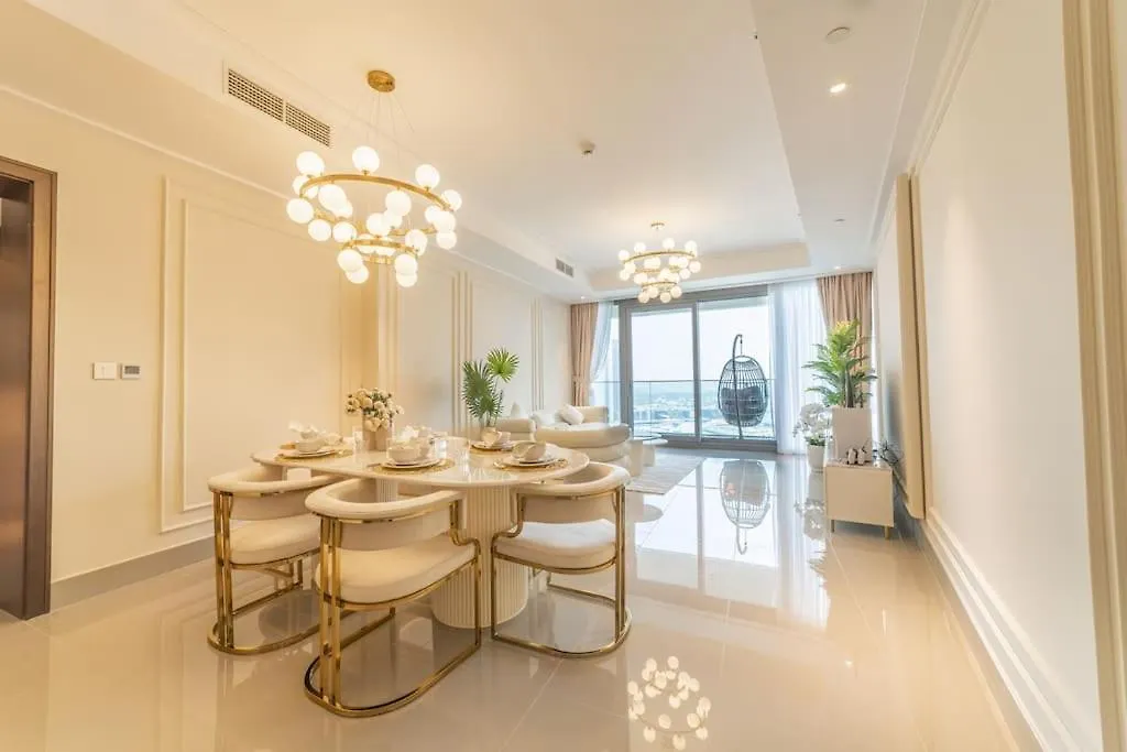 Amazing Downtown Dubai Flat With Pool Burj View Sleeps 10 Apartment